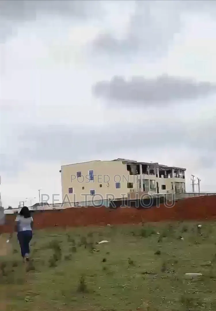 1100sqm, Residential, Fcda C of O, Tarred Road