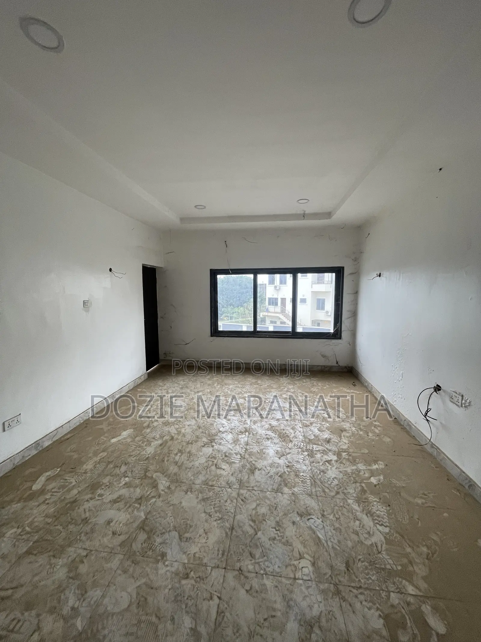 4bdrm Townhouse/Terrace in Jahi for sale