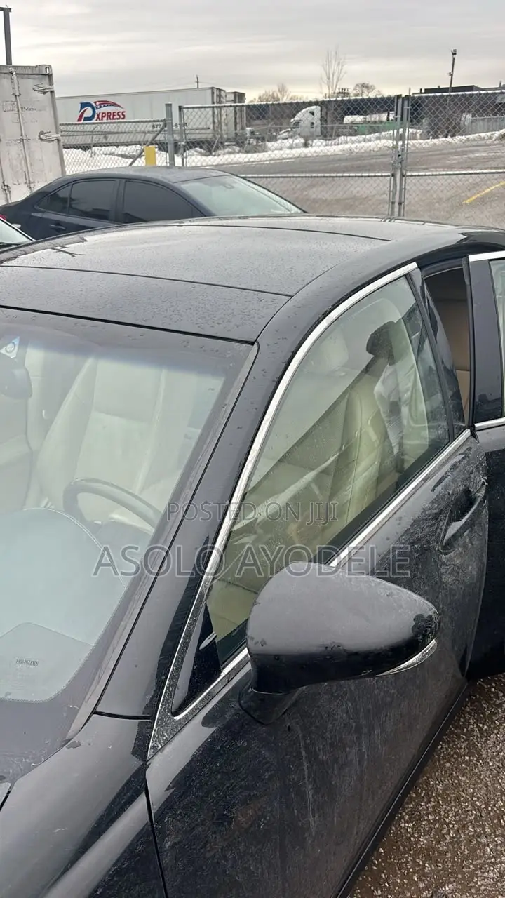 Lexus ES 350 FWD 2013 Black