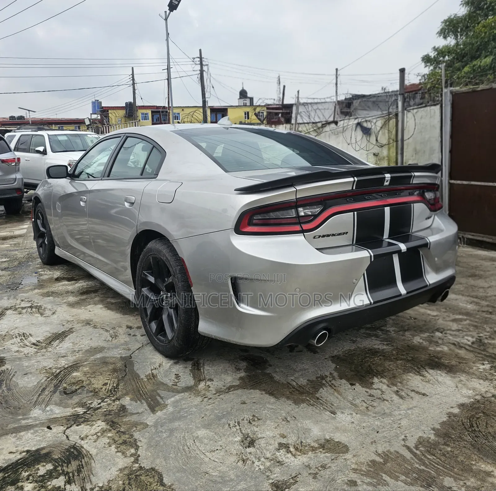 Dodge Charger 2022 Silver