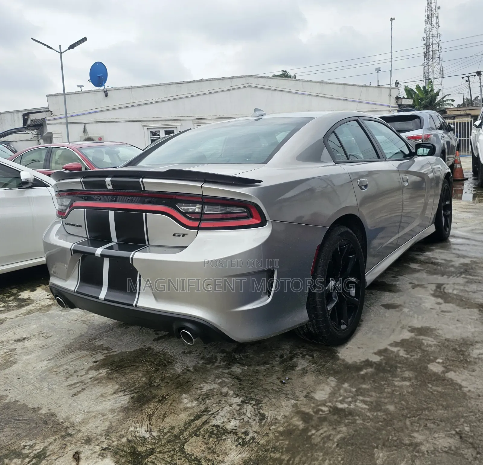 Dodge Charger 2022 Silver