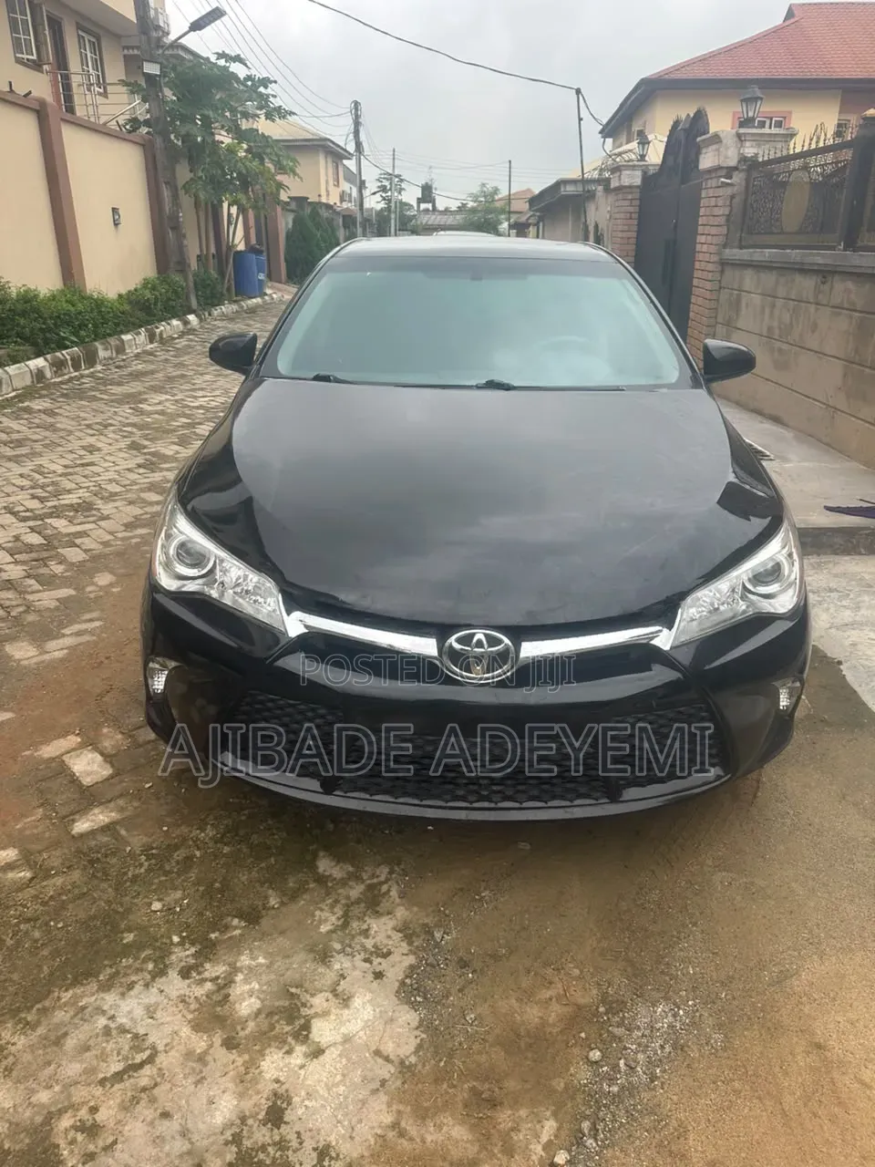 Toyota Camry 2016 Black