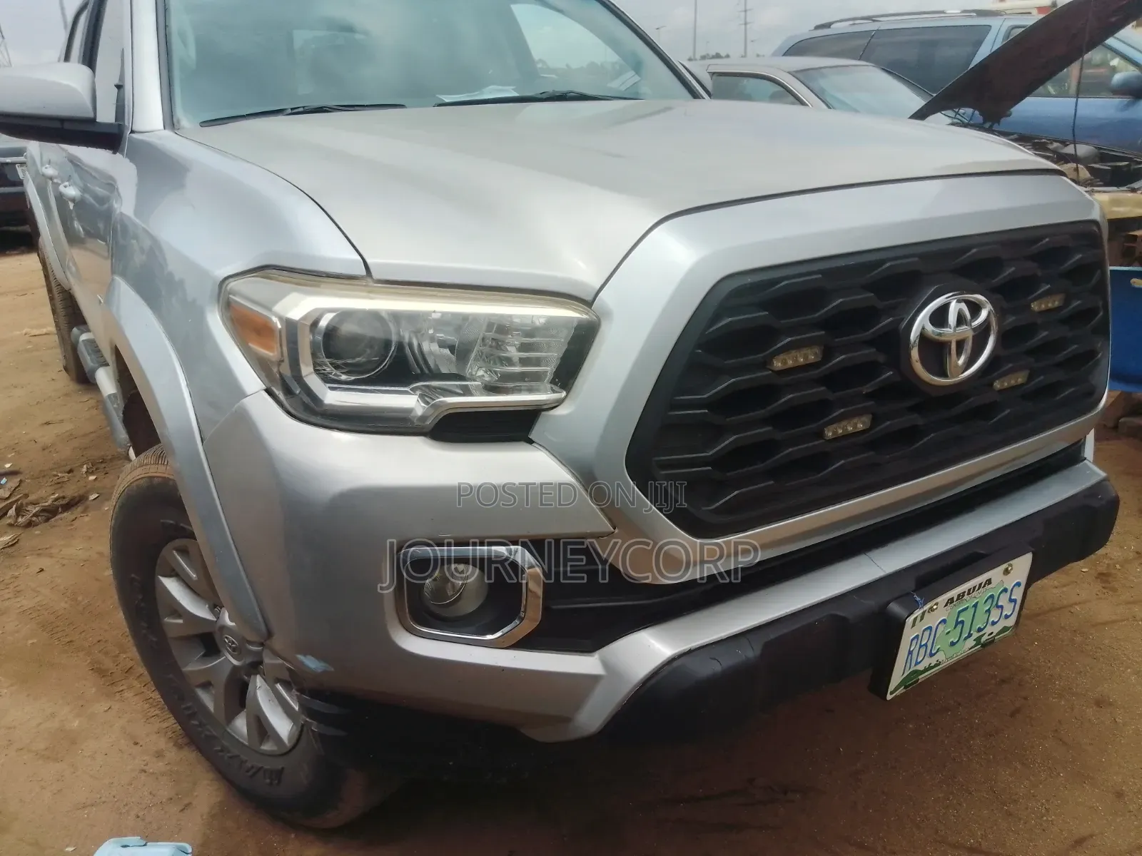 Toyota Tacoma SR5 2017 Silver