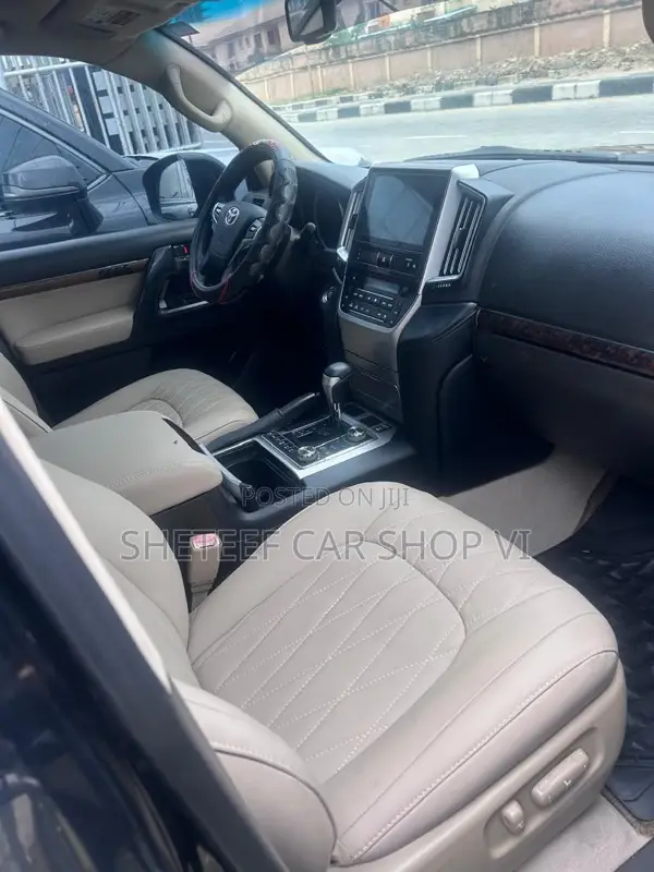 Toyota Land Cruiser 4.5 V8 VXR 2008 Black