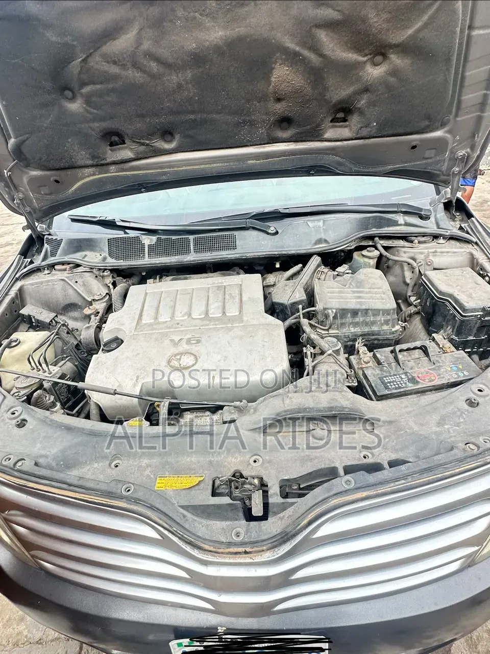 Toyota Venza V6 AWD 2010 Gray
