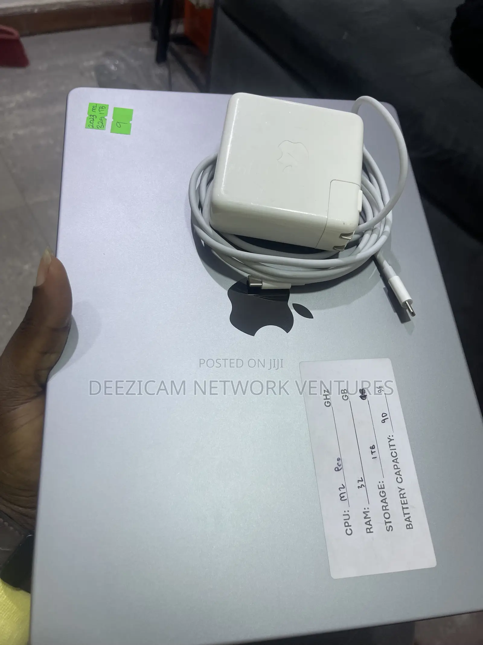 Laptop Apple MacBook Pro 2023 M2 Pro 32GB Apple M2 SSD 1T