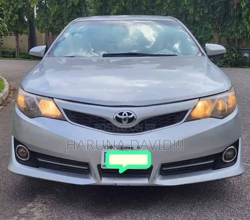 Toyota Camry 2013 Silver
