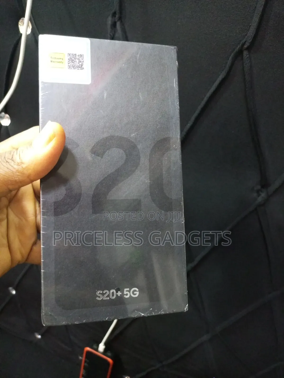 New Samsung Galaxy S20+ 5G 128 GB Black