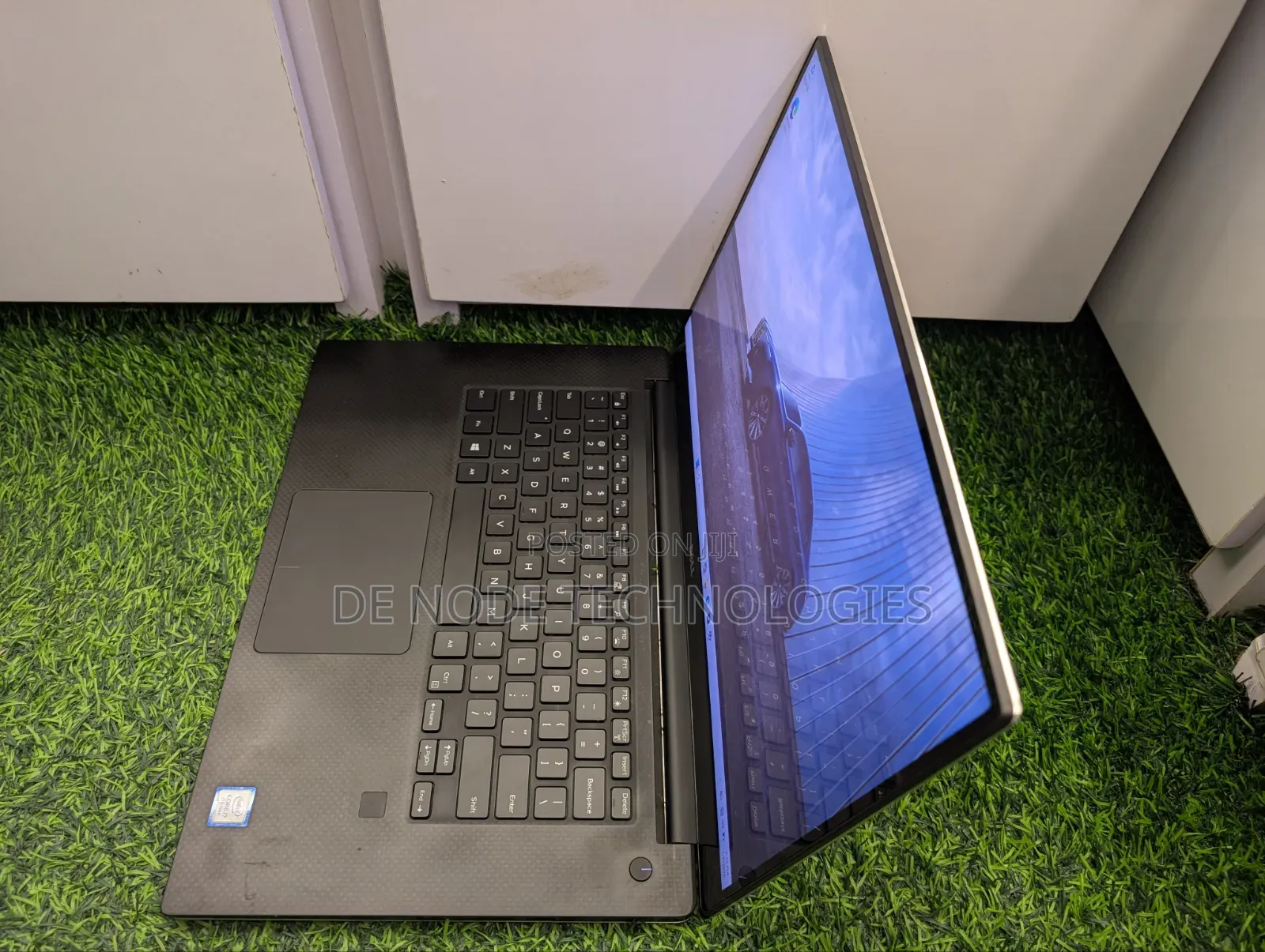 Laptop Dell XPS 15 9560 16GB Intel Core i7 SSD 256GB