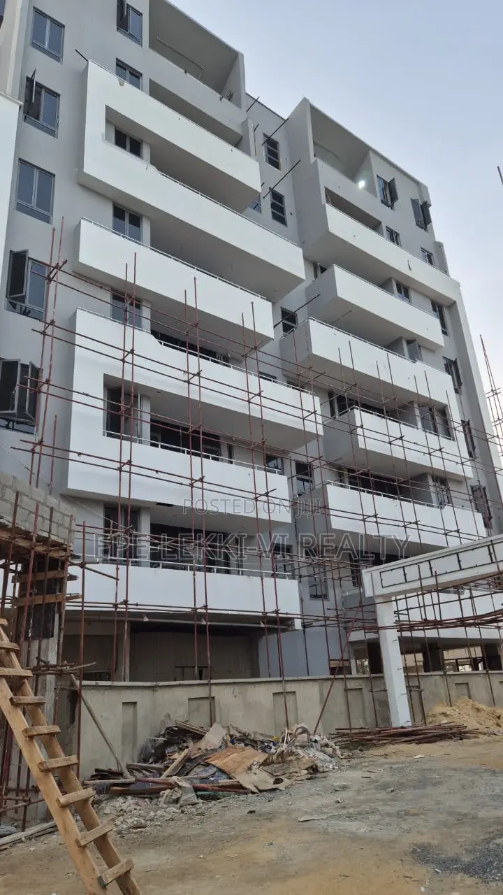 Office Building for Lease in Ikota,Lekki (2400sqm)