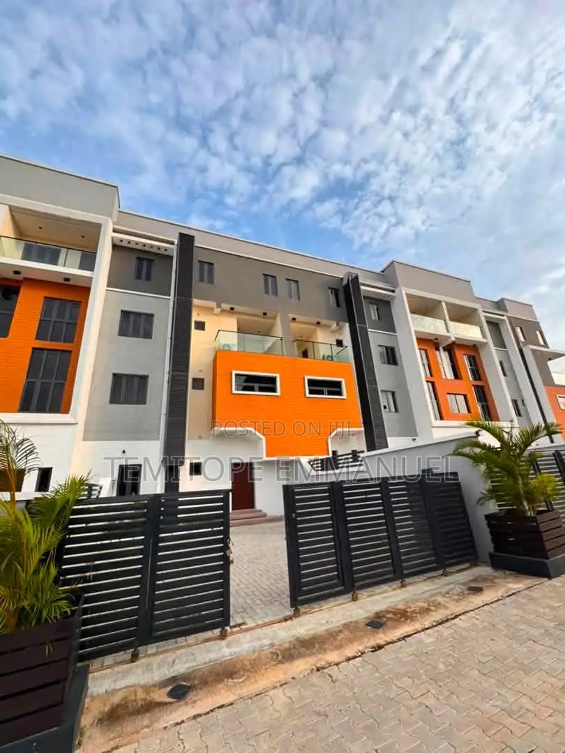 Furnished 4bdrm Duplex in Opebi for sale