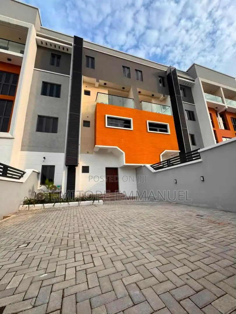 Furnished 4bdrm Duplex in Opebi for sale