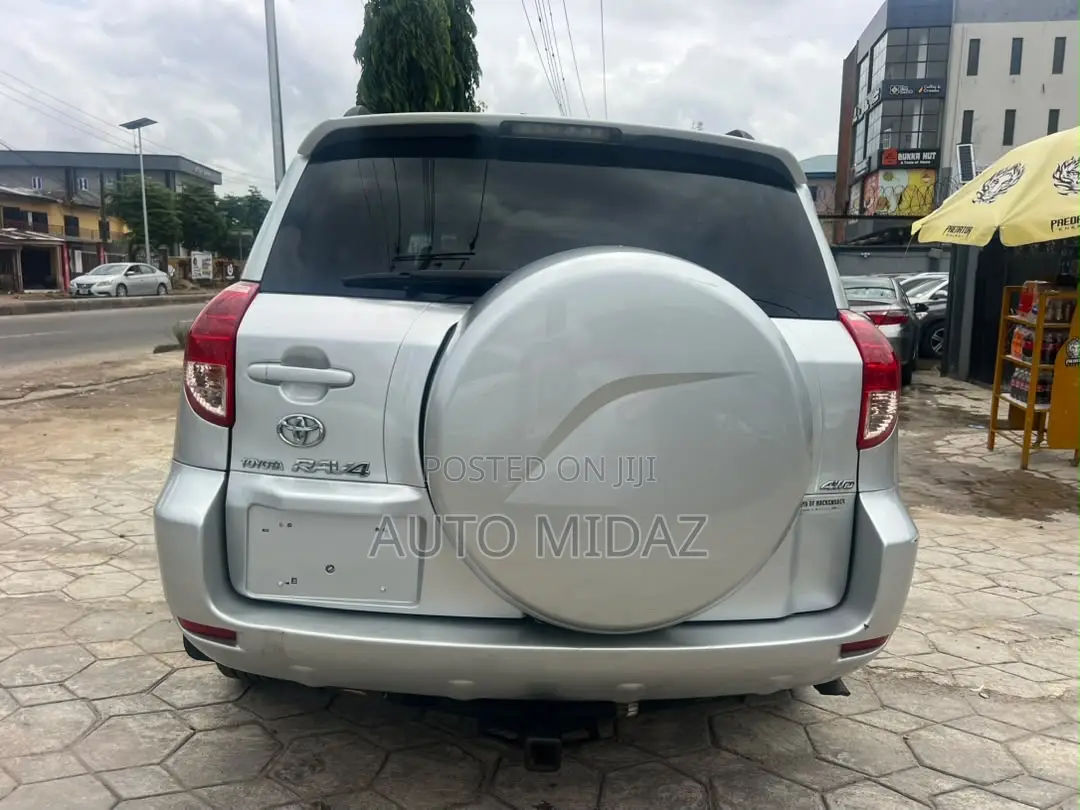 Toyota RAV4 Limited V6 2007 Silver