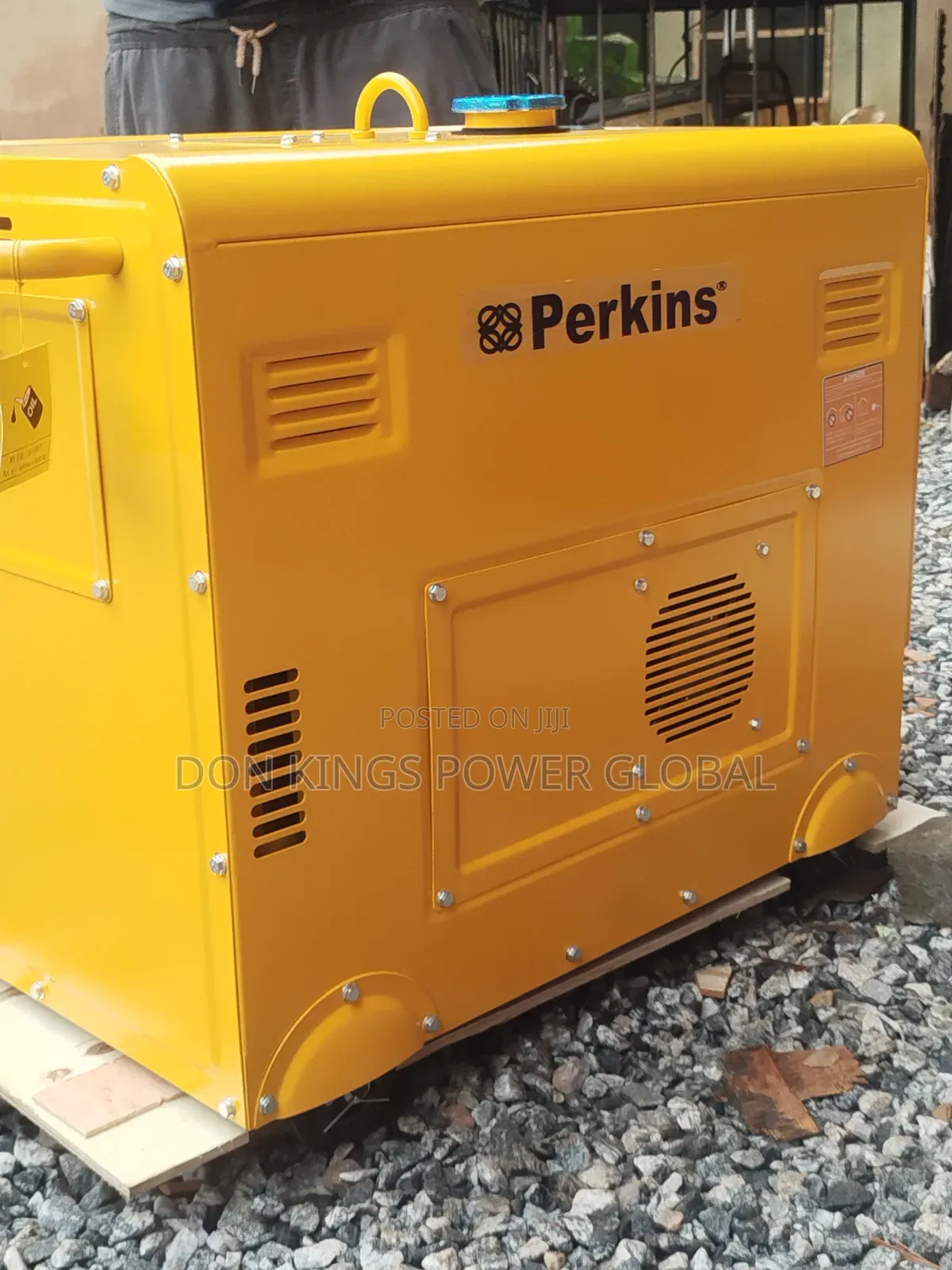Perkins 15kva Heavy-Duty Generator Set for Home, Business