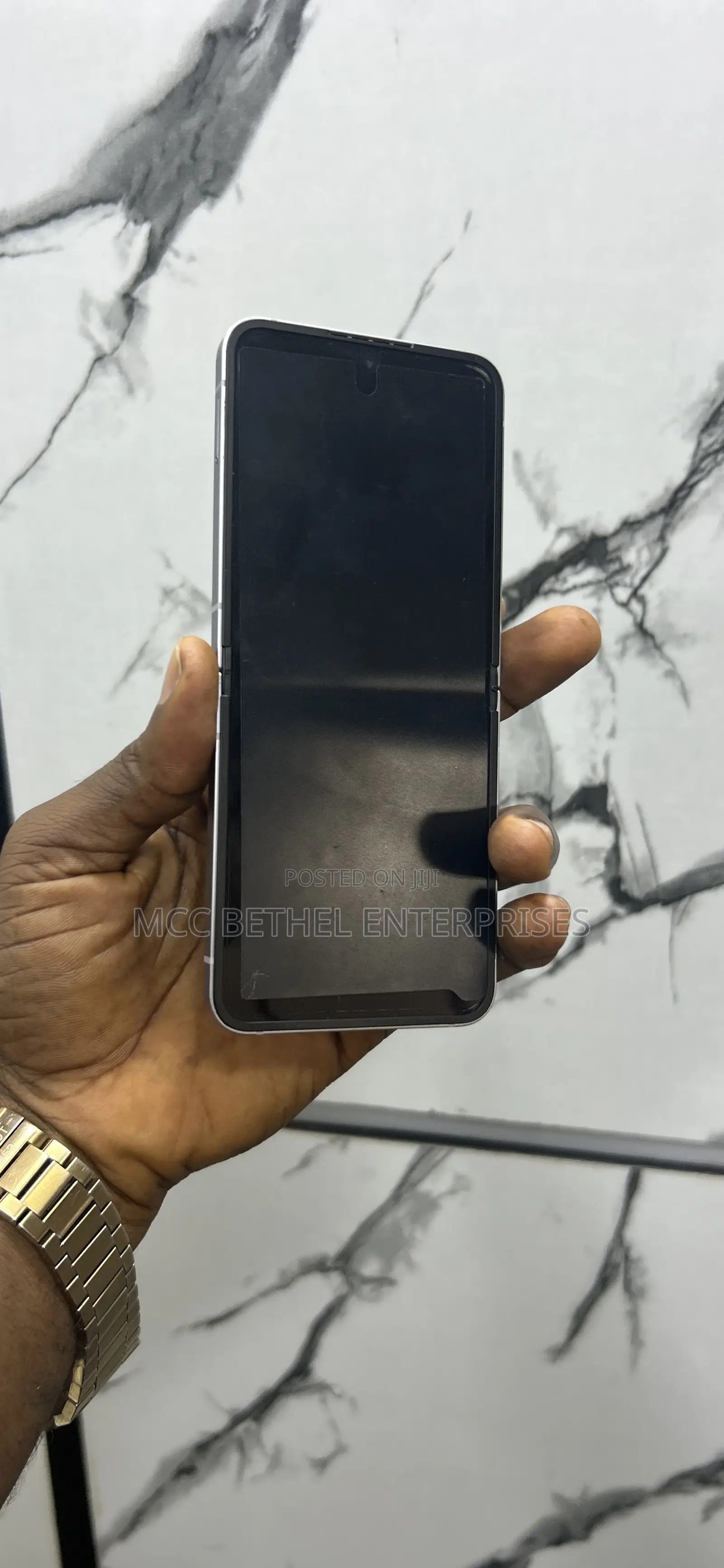Samsung Galaxy Z Flip6 256 GB Gray