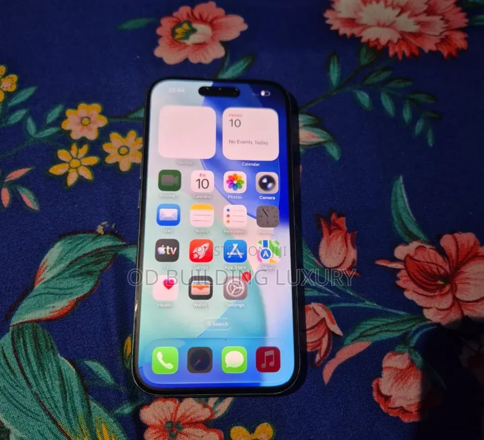 Apple iPhone 16 128 GB Green