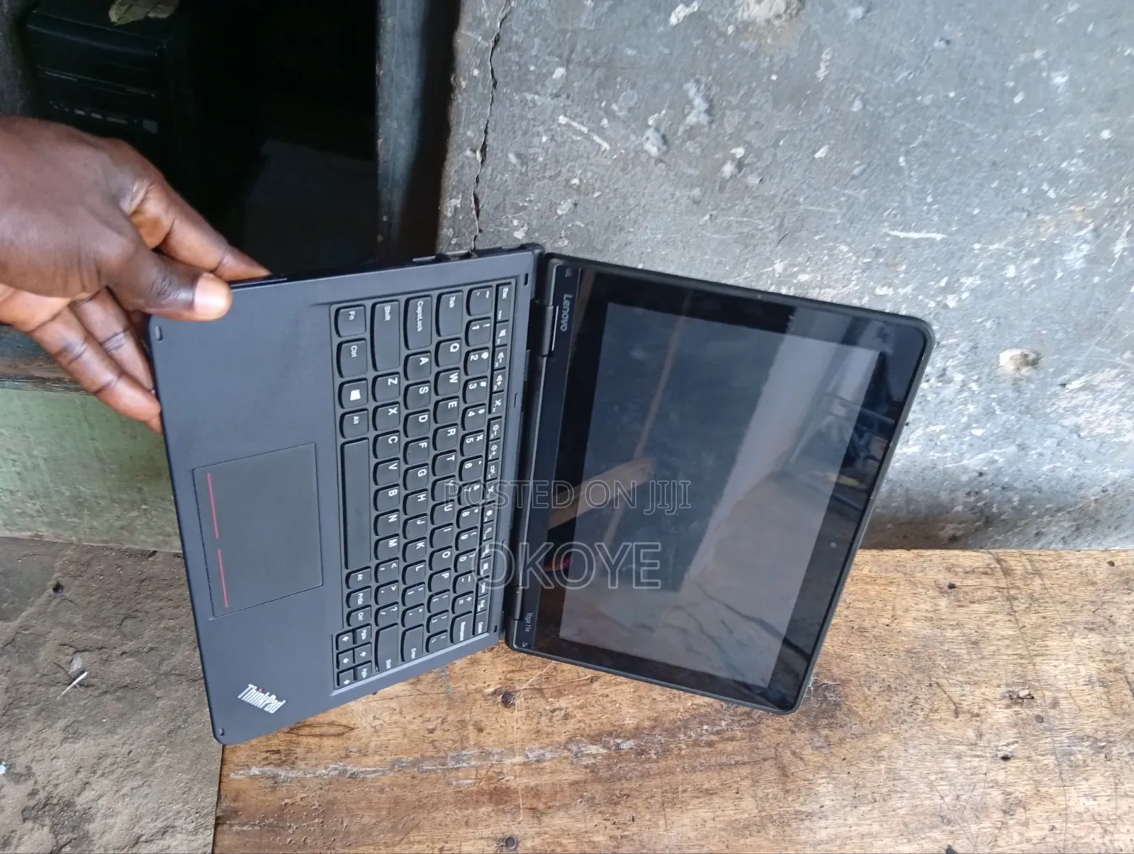 Laptop Lenovo Yoga 11e 4GB Intel Celeron SSD 128GB