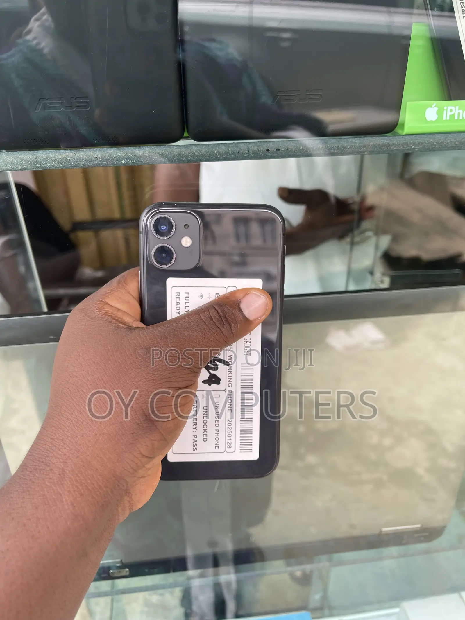 Apple iPhone 11 64 GB Black