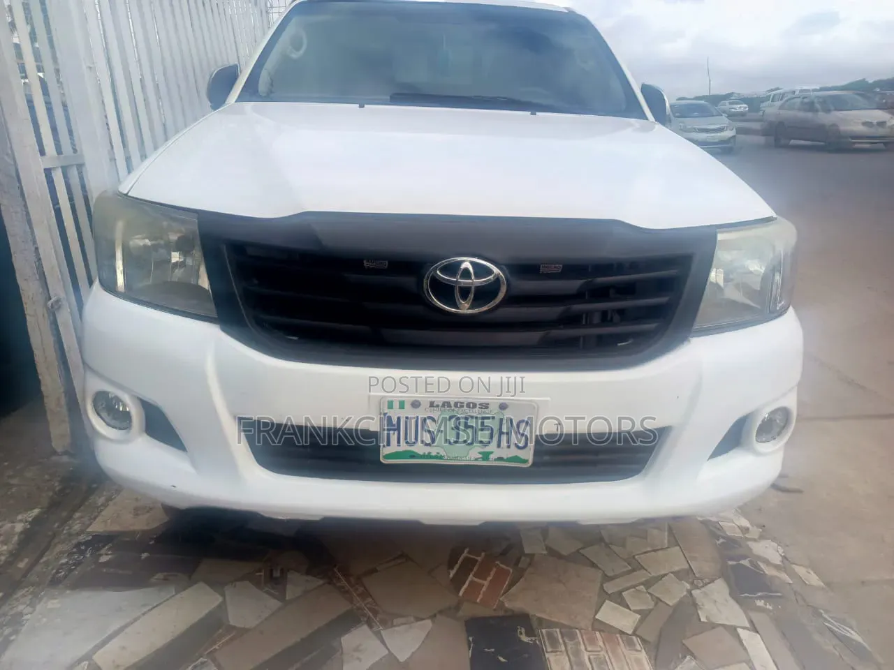 Toyota Hilux 2012 White