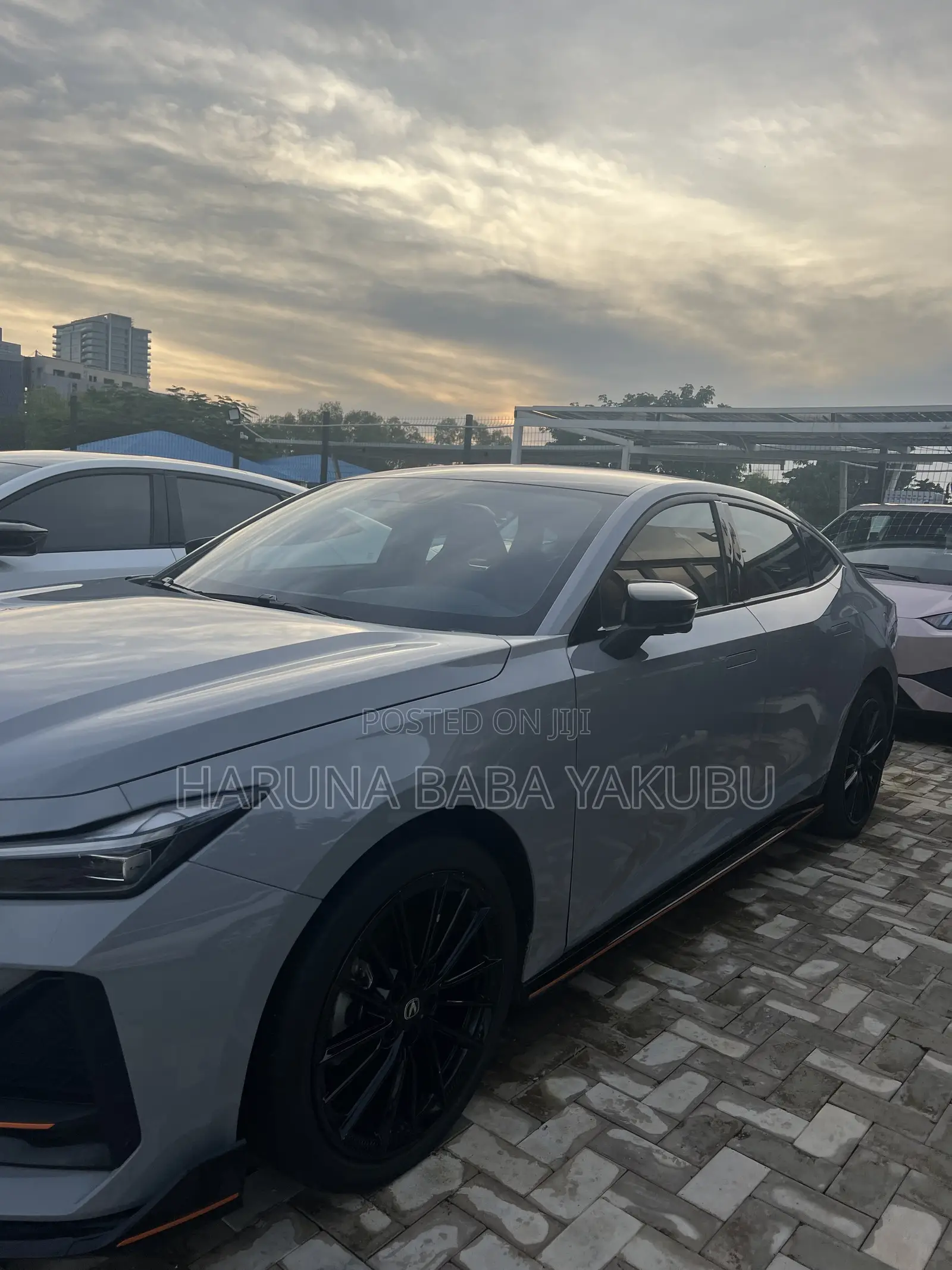 New Changan UNI-V 1.5 Hybrid FWD 2023 Gray