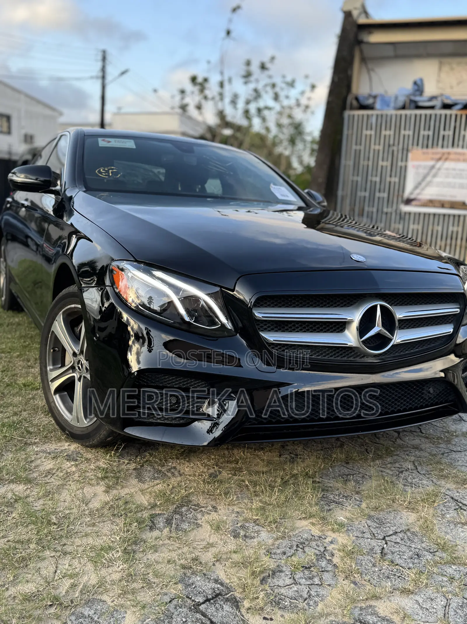 Mercedes-Benz E300 4Matic AWD Sedan (2.0L 4cyl 9A) 2017 Black
