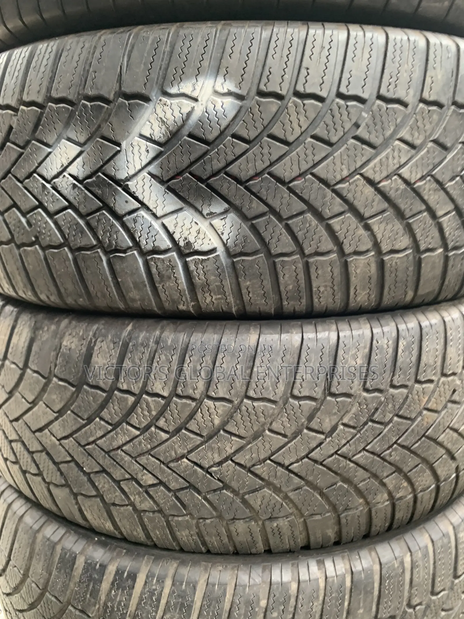 236/60 R18 Direct Tokunbo Tire – Clean, Strong Affordable