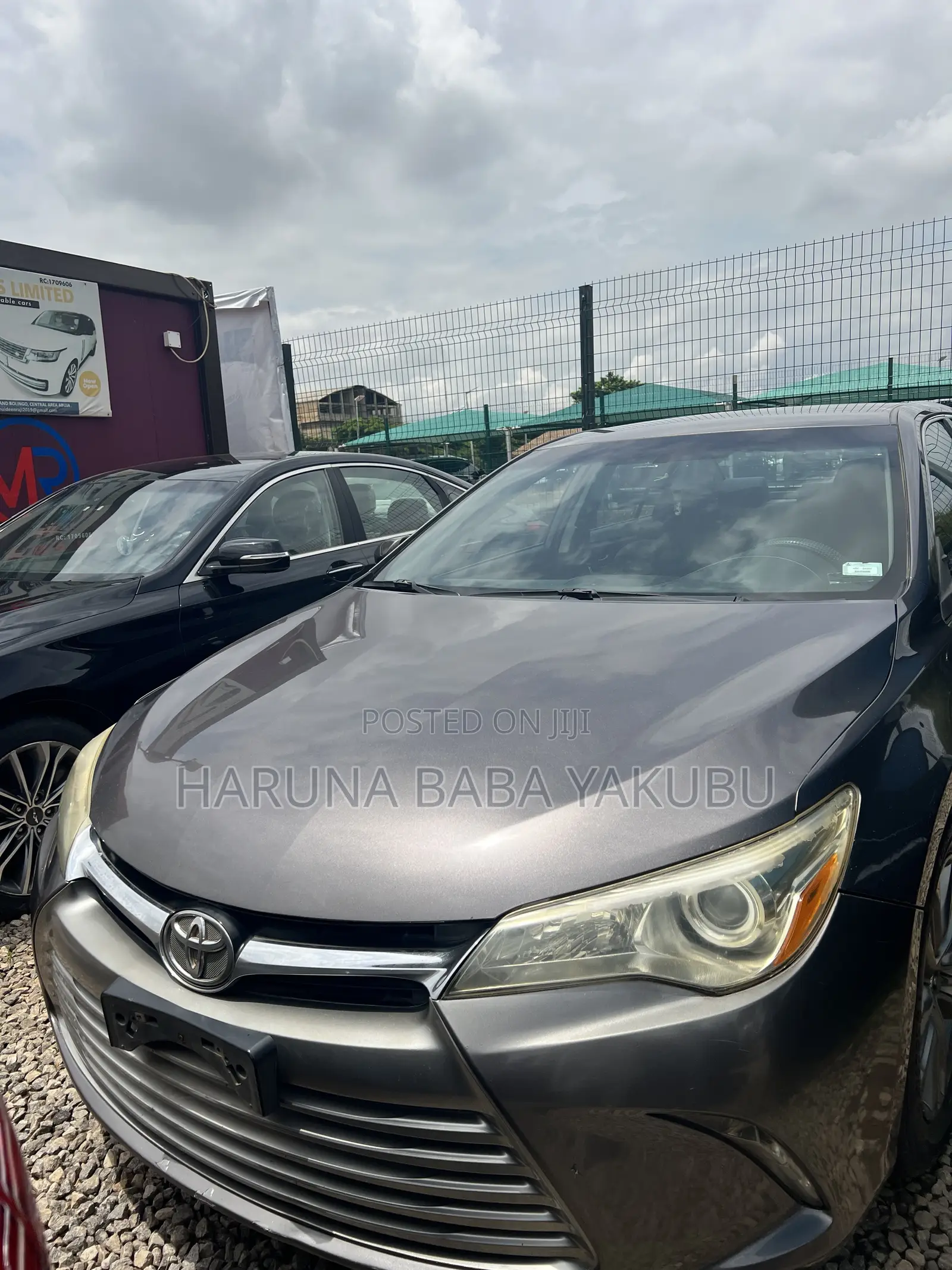 Toyota Camry SE 4dr Sedan (2.5L 4cyl 6A) 2016 Gray