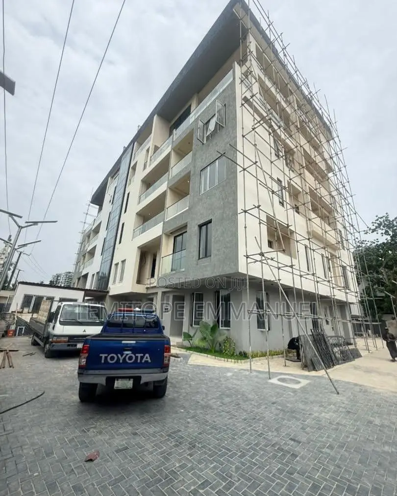 Furnished 4bdrm Maisonette in Ikoyi for sale