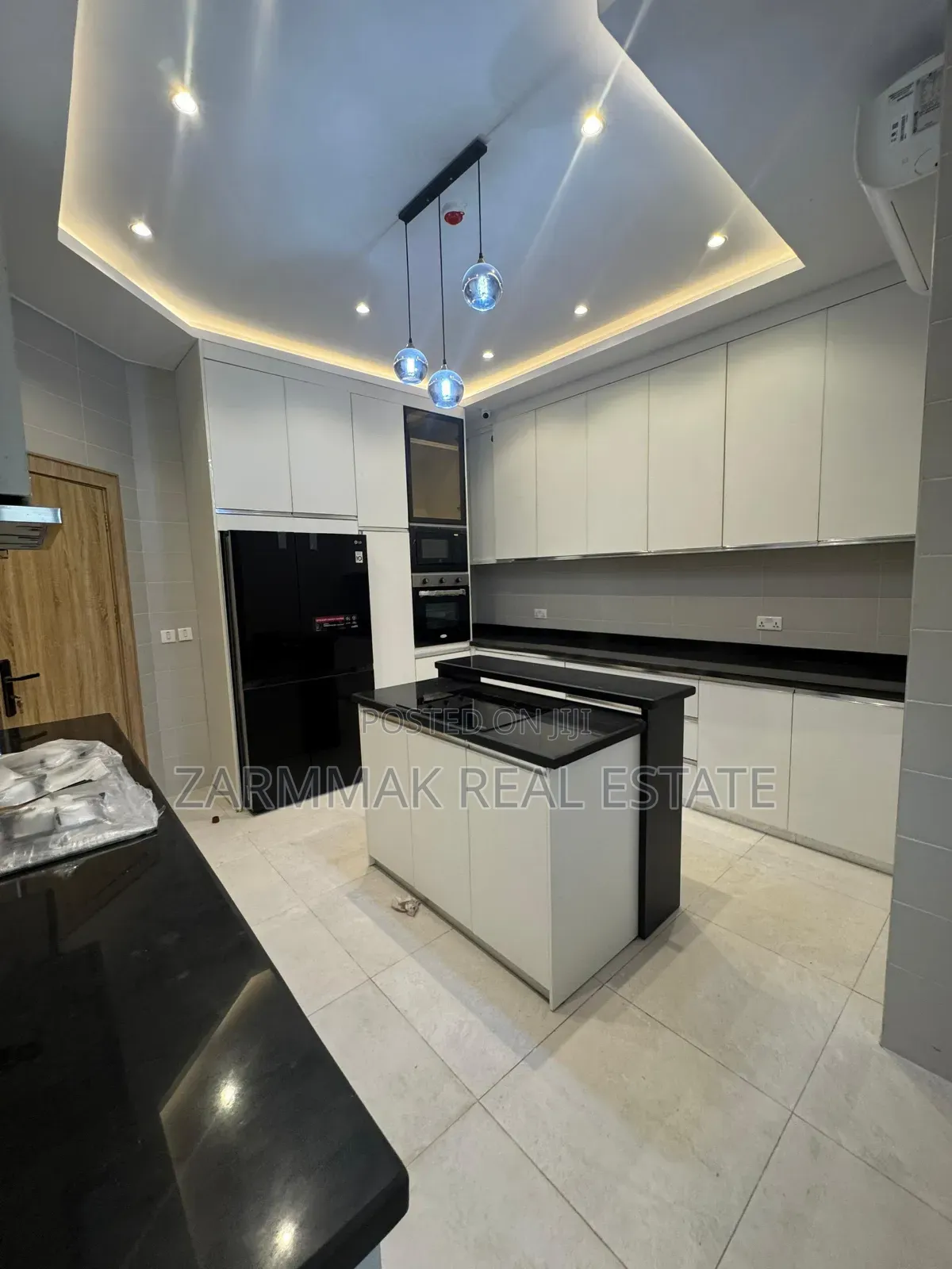 4bdrm Duplex in Ikoyi for rent