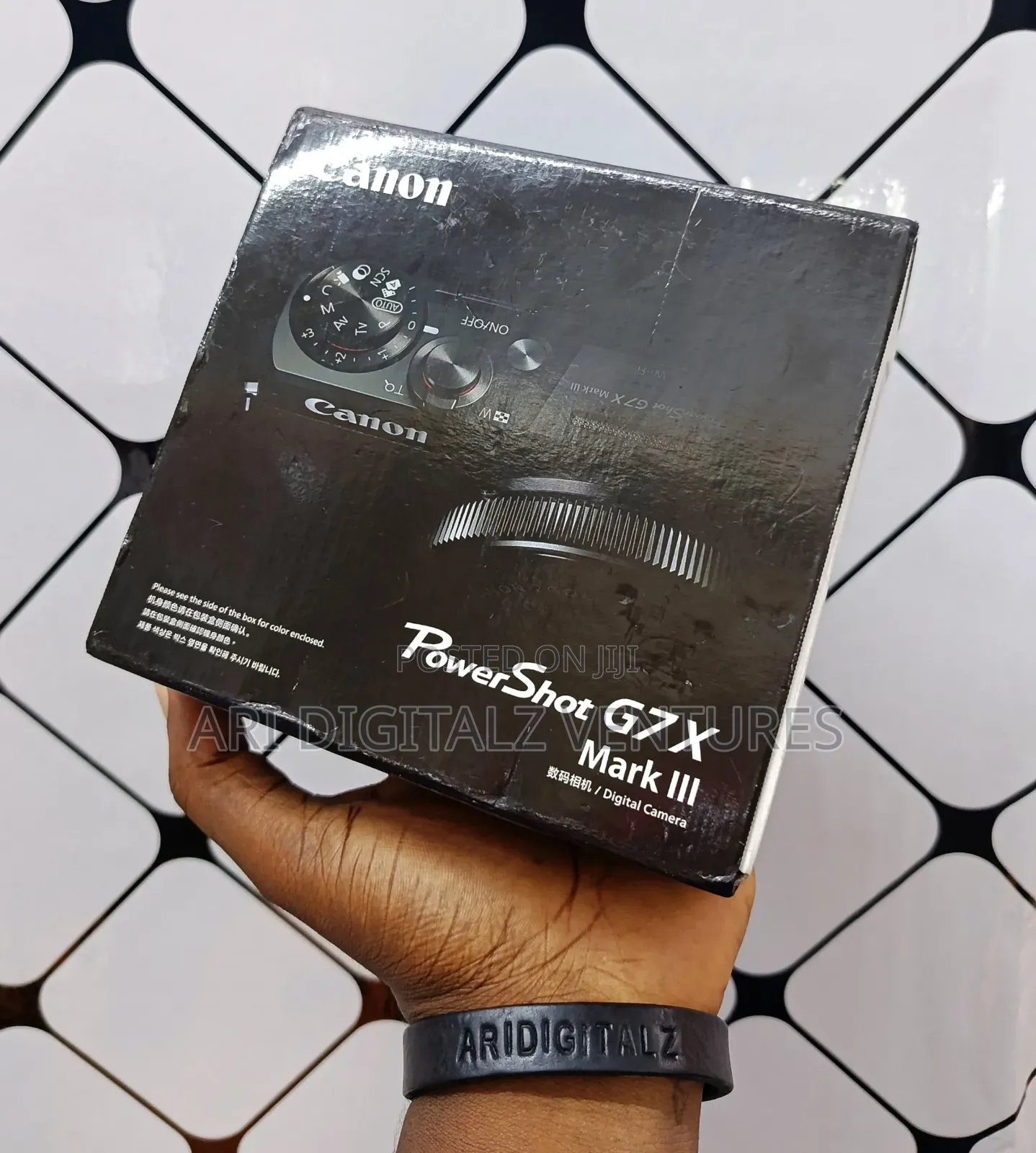 Canon G7xiii
