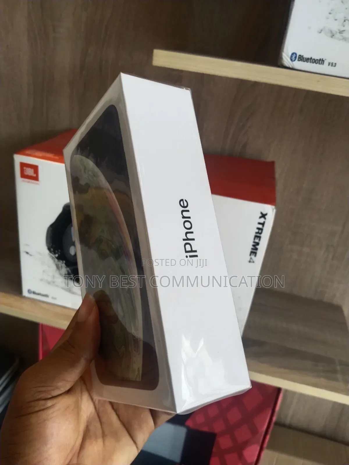 New Apple iPhone XS Max 64 GB Gray