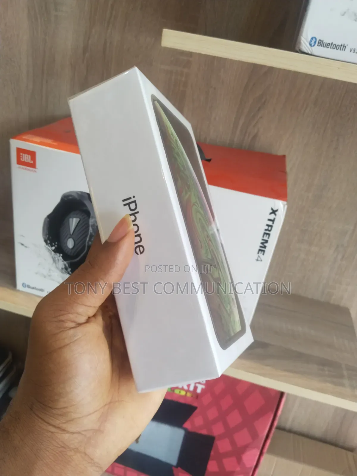 New Apple iPhone XS Max 64 GB Gray