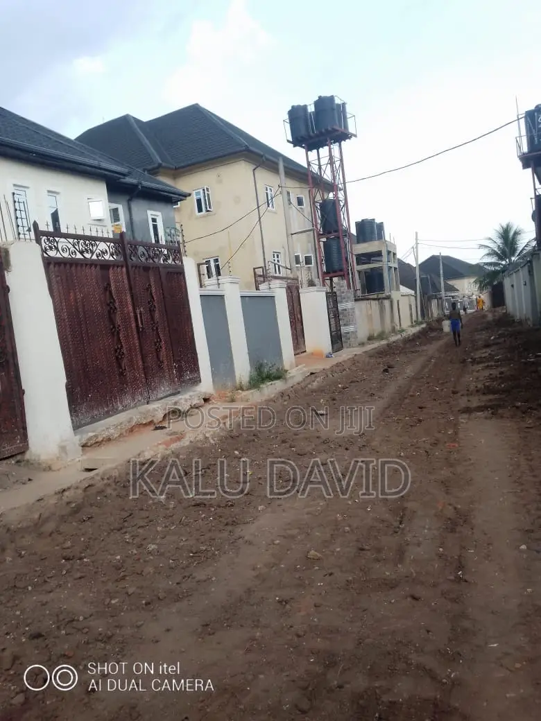 Furnished 12bdrm Block of Flats in Agbaama Housing, Umuahia for sale