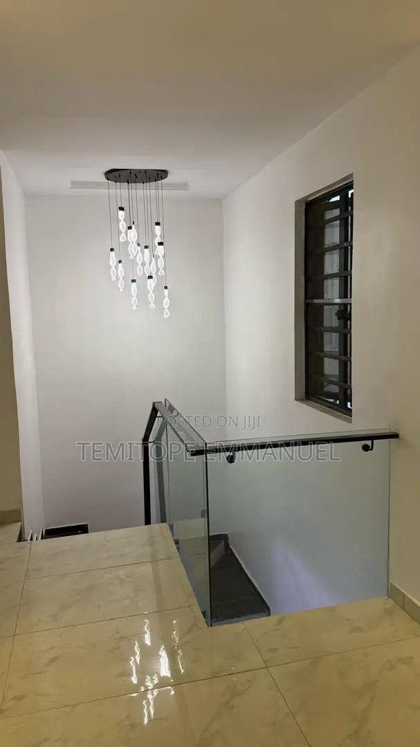 Furnished 5bdrm House in Ologolo for sale