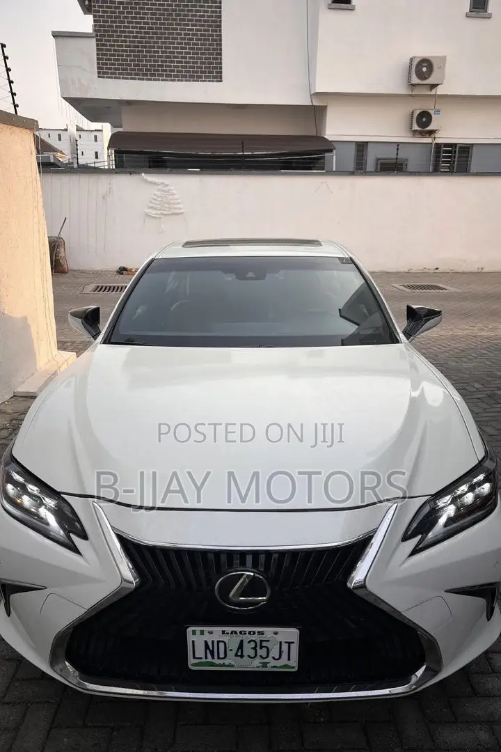 Lexus ES 350 Luxury 2020 White