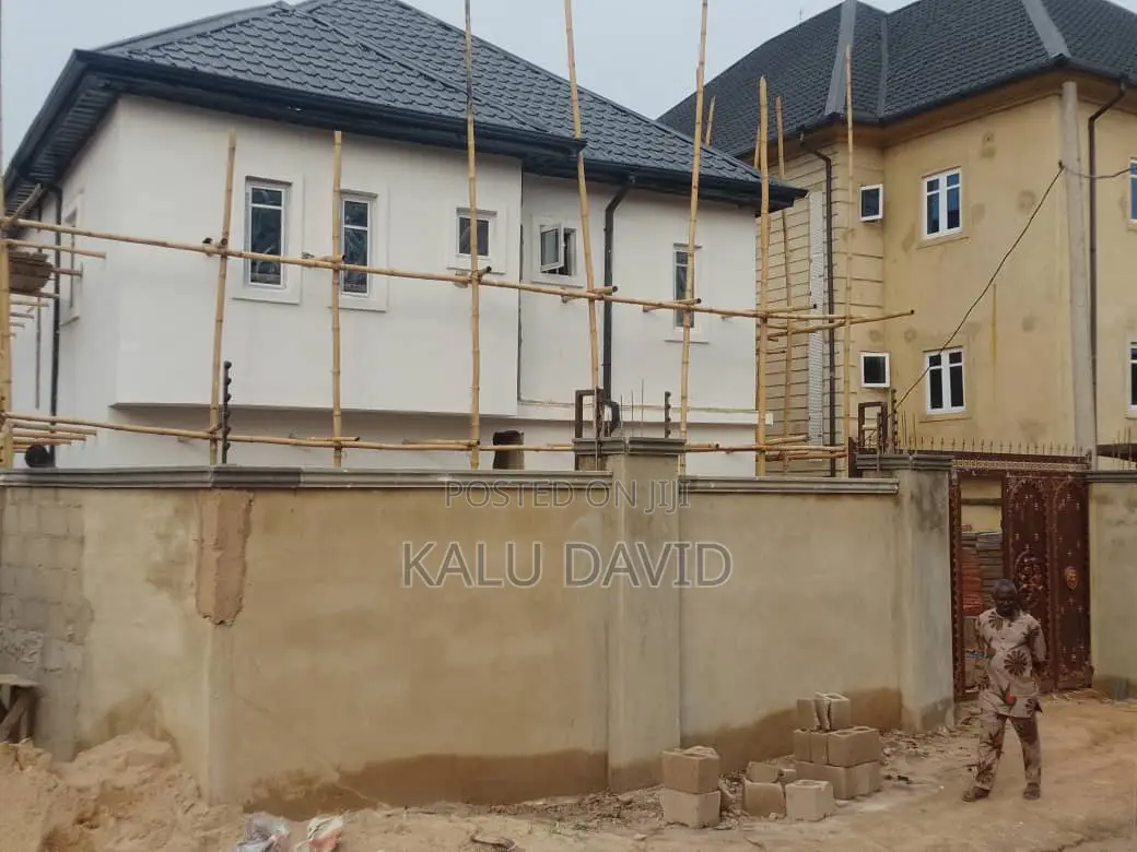 Furnished 12bdrm Block of Flats in Agbaama Housing, Umuahia for sale