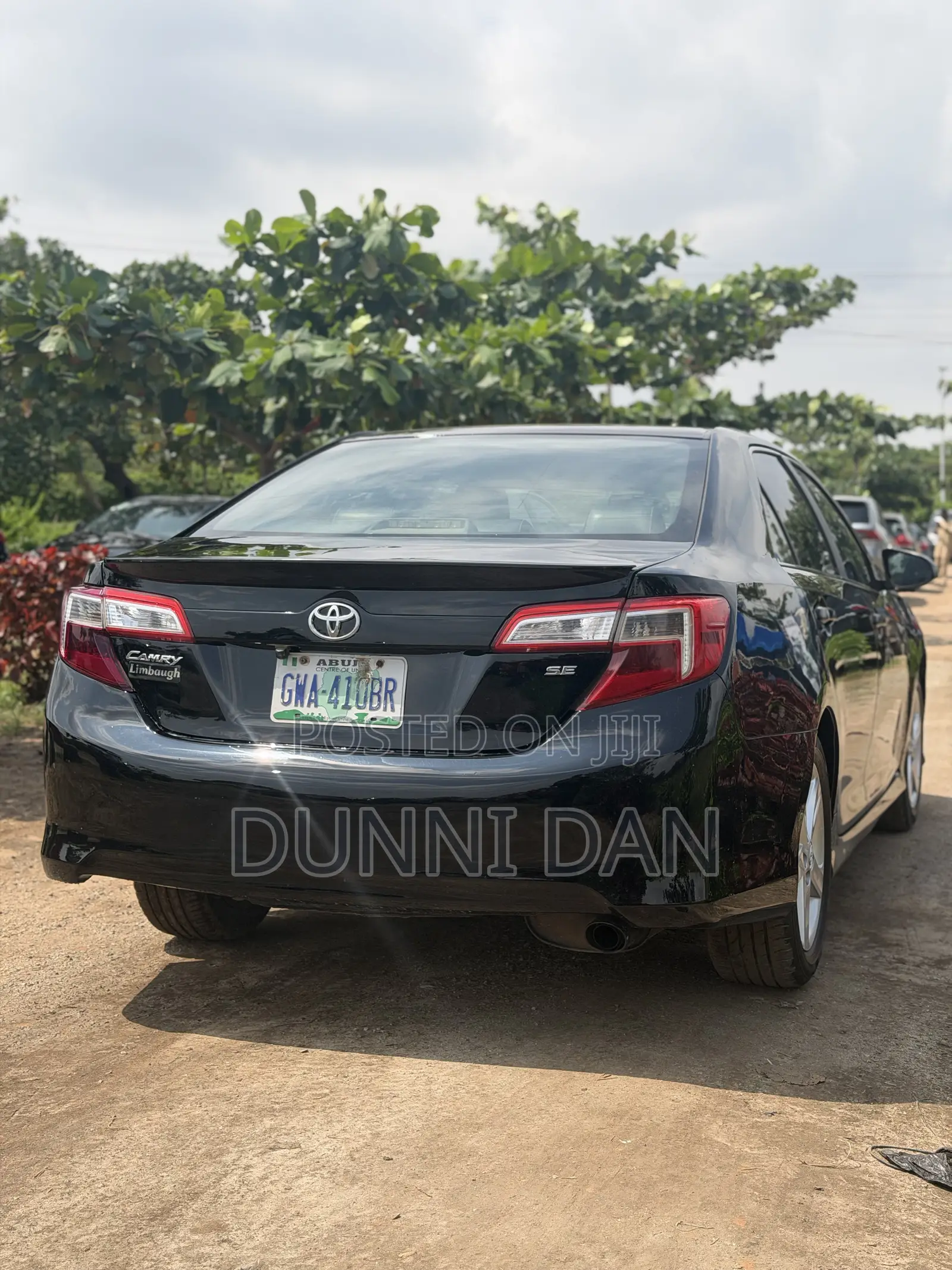 Toyota Camry SE 4dr Sedan (2.5L 4cyl 6A) 2013 Black