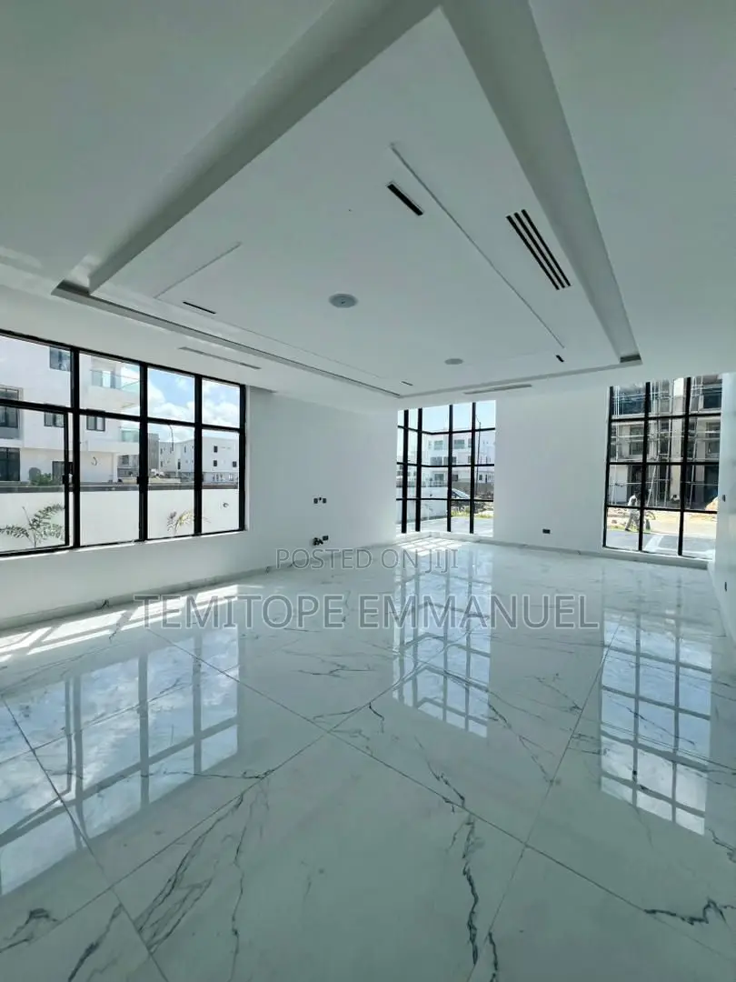 Furnished 6bdrm Duplex in Ikate for sale