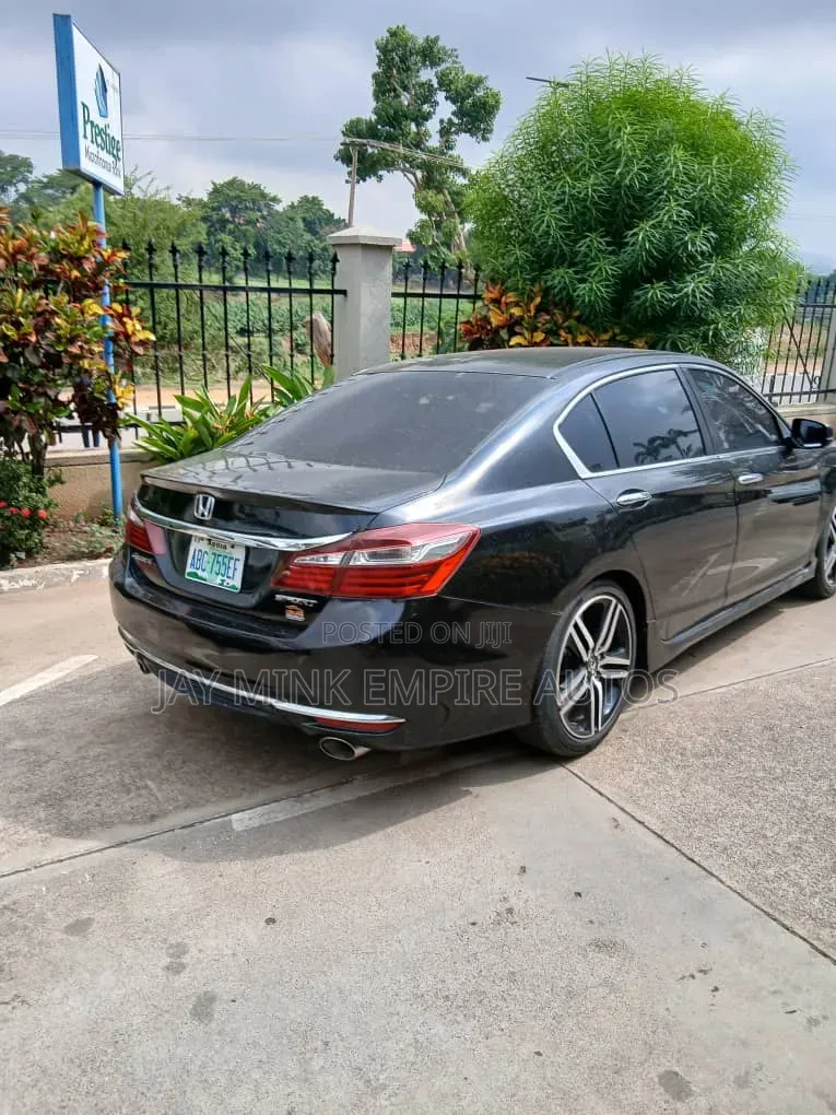 Honda Accord 2016 Black