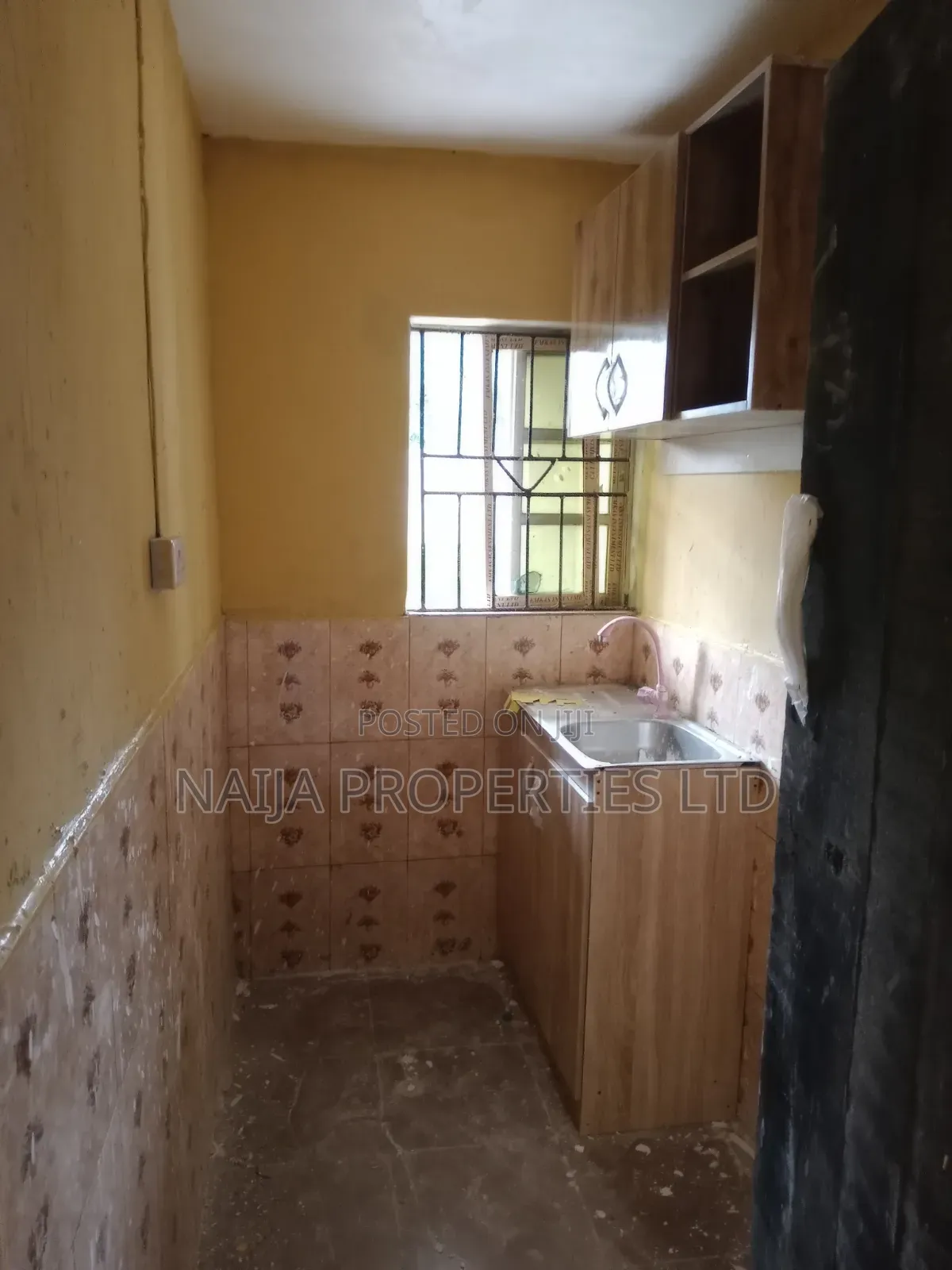 Mini Flat in Baba Adisa, Aiyeteju for rent