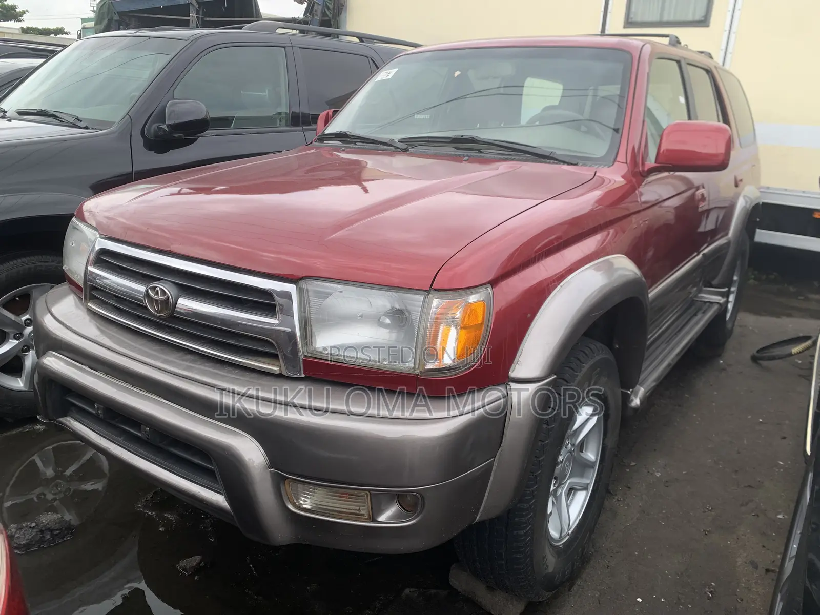 Toyota 4-Runner 2000 Red