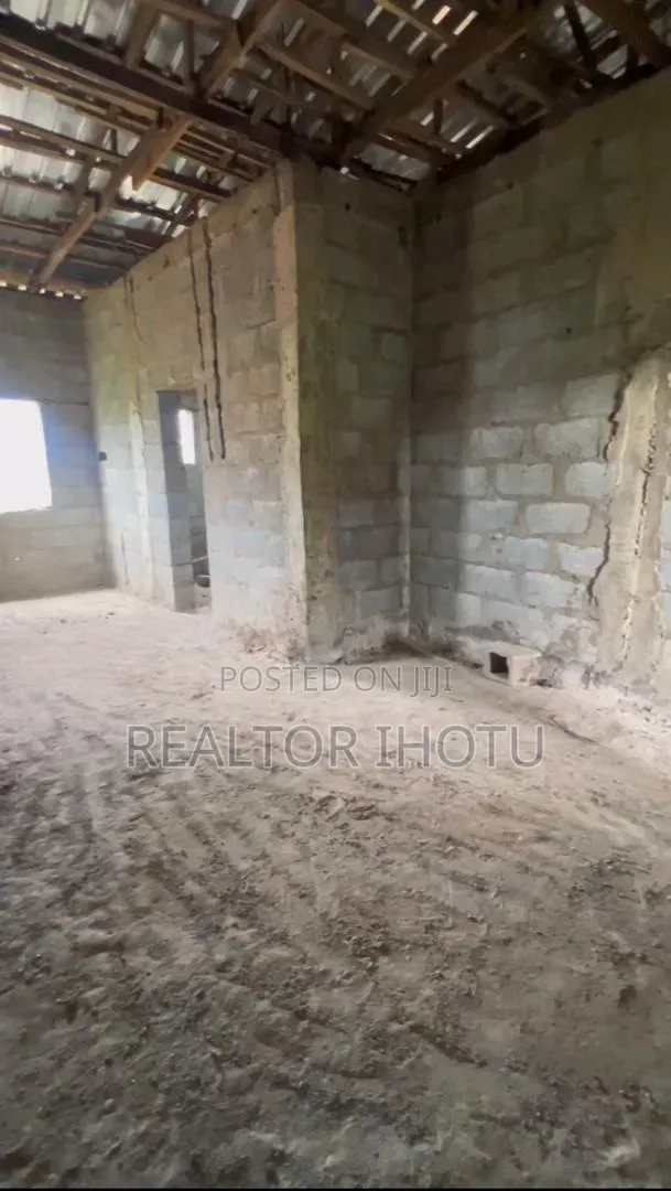 4bdrm Townhouse/Terrace in Guzape District for sale