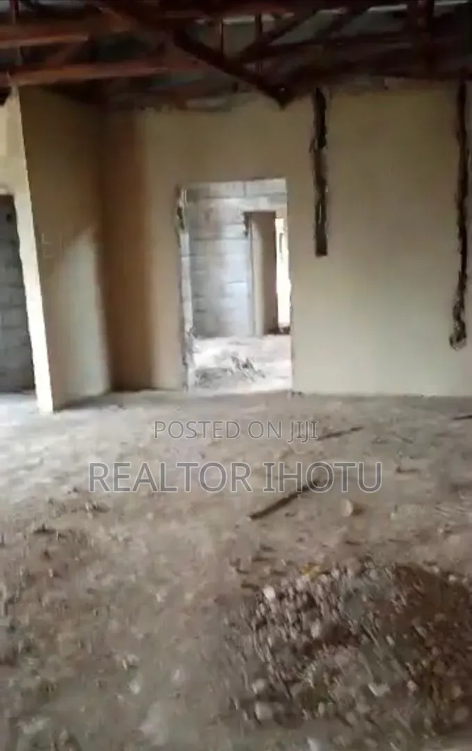 3bdrm Block of Flats in Mabushi for sale