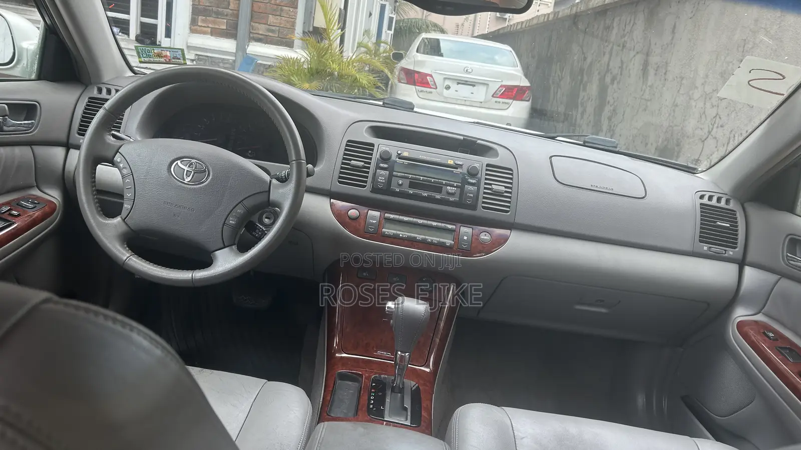 Toyota Camry XLE V6 4dr Sedan (3.0L 6cyl 5A) 2006 Silver