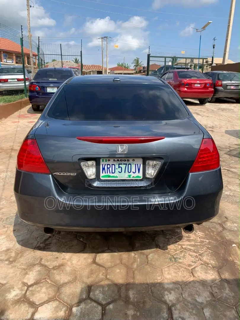 Honda Accord 2007 Gray