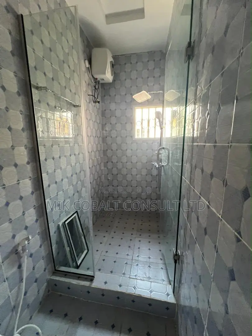 4bdrm Duplex in Diplomatic Zone, Katampe Extension for rent