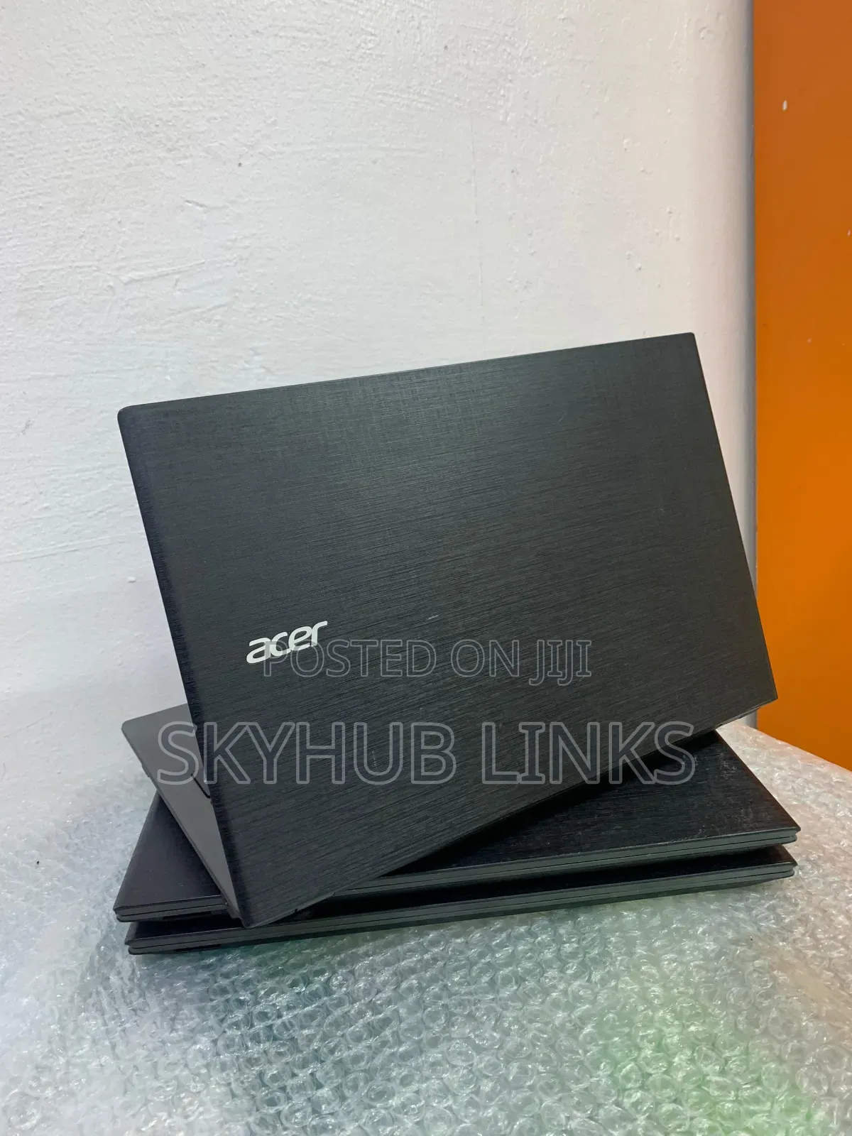 Laptop Acer Aspire E5-573 8GB Intel Core i3 HDD 500GB