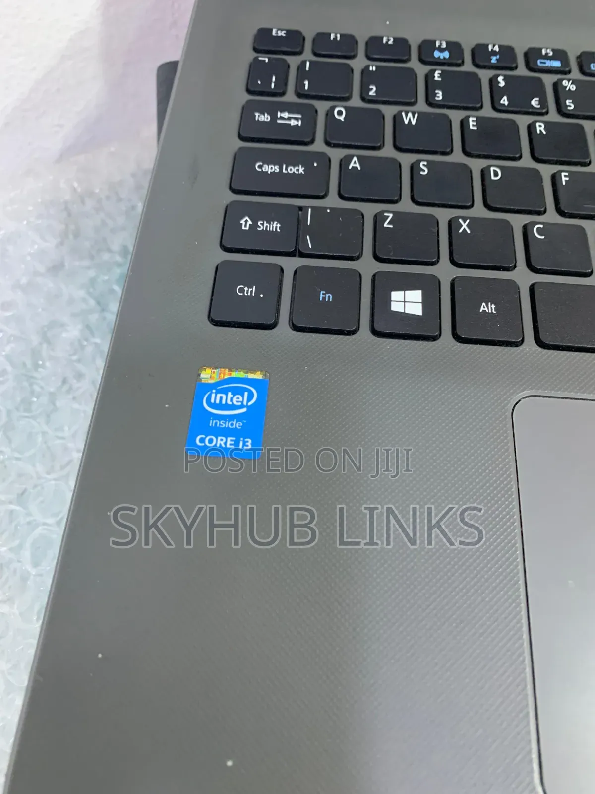 Laptop Acer Aspire E5-573 8GB Intel Core i3 HDD 500GB