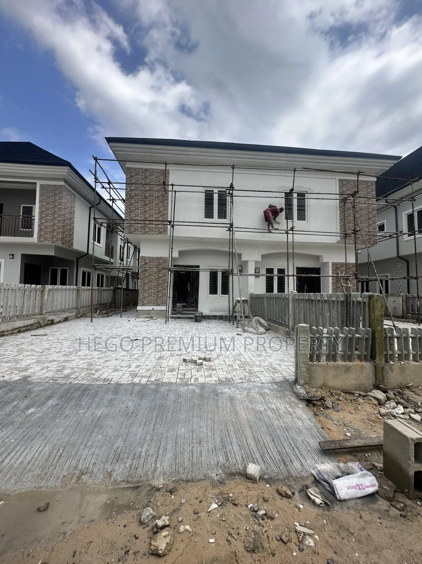3bdrm Duplex in Reef Court Estate, Abuloma for rent