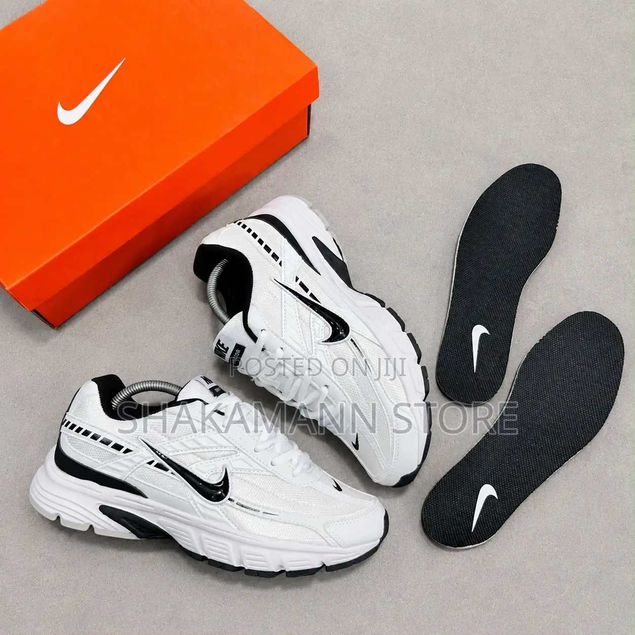 New Nike Initiator ‘Black White’ SNKS
